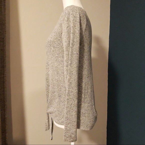 IZ Byer marled gray tie front blouse - Picture 6 of 12